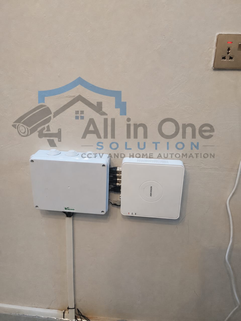 Hikvision DVR & junction box mount — Kwekwe
